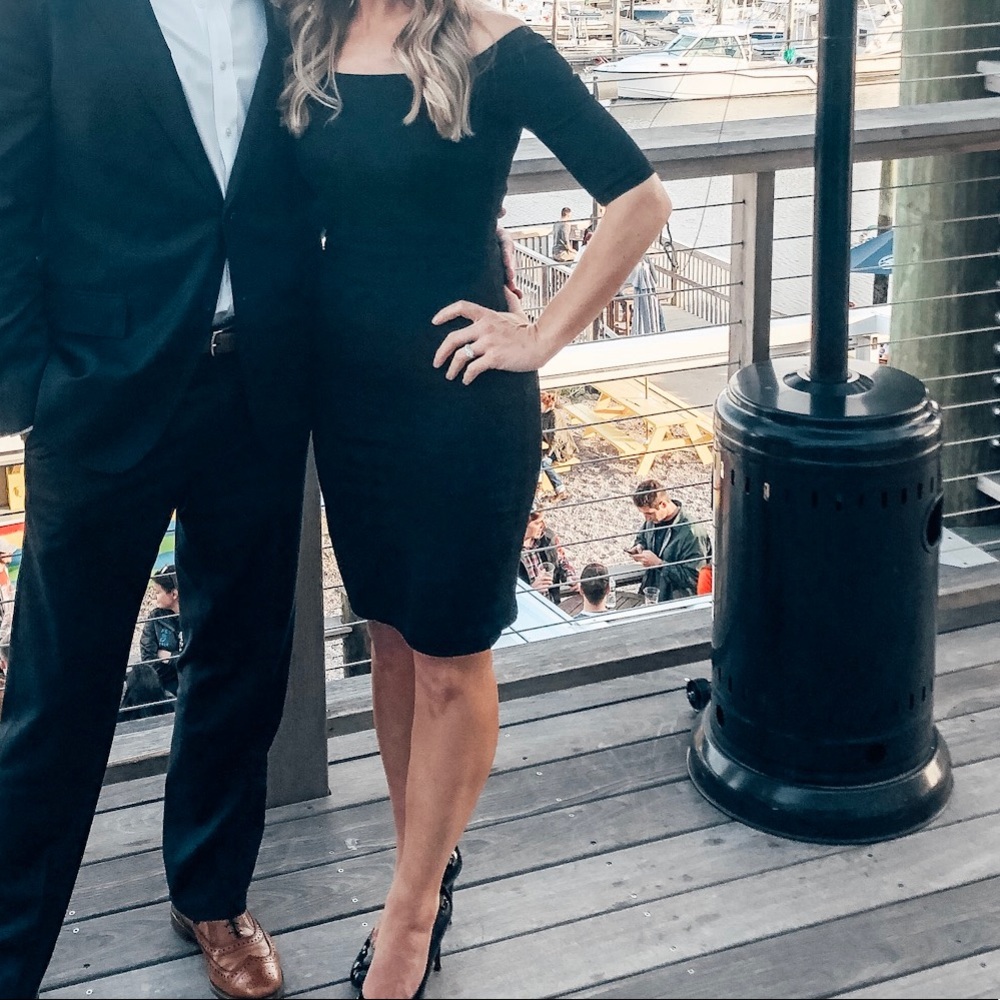 Lulus black dress tight body con off the shoulder